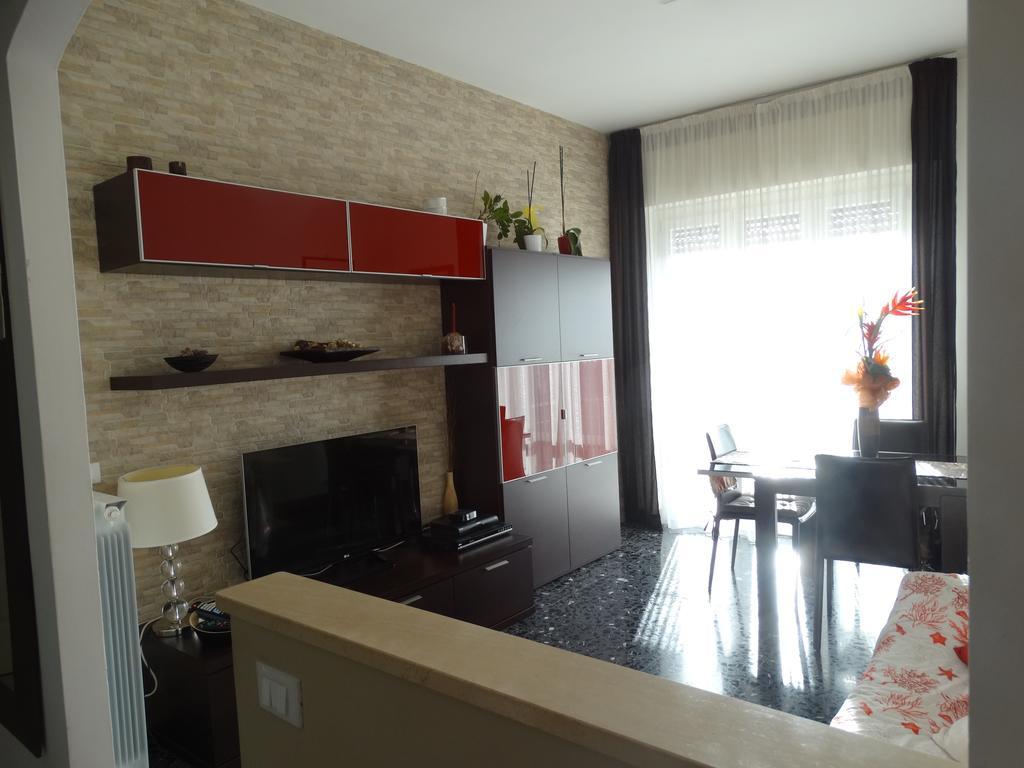A Casa Di Simone A Viareggio Apartman Kültér fotó