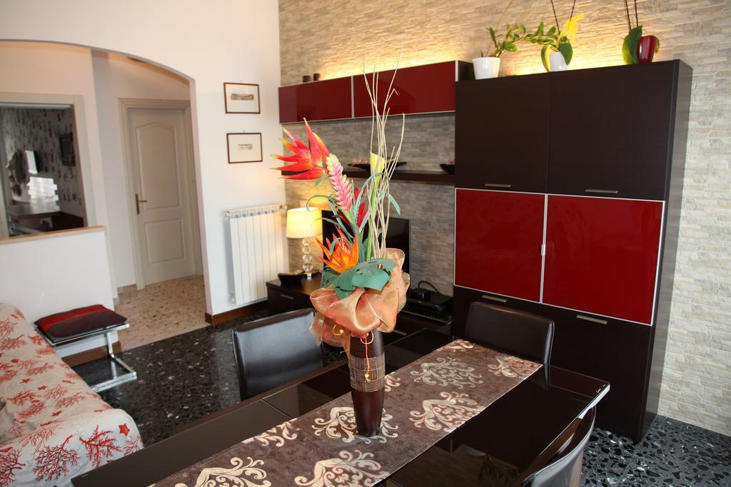 A Casa Di Simone A Viareggio Apartman Kültér fotó