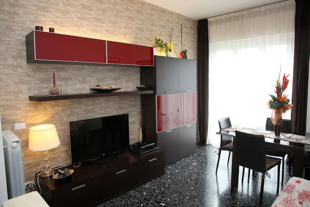 A Casa Di Simone A Viareggio Apartman Kültér fotó