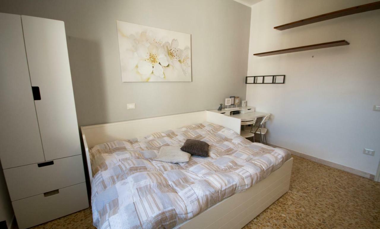 A Casa Di Simone A Viareggio Apartman Kültér fotó